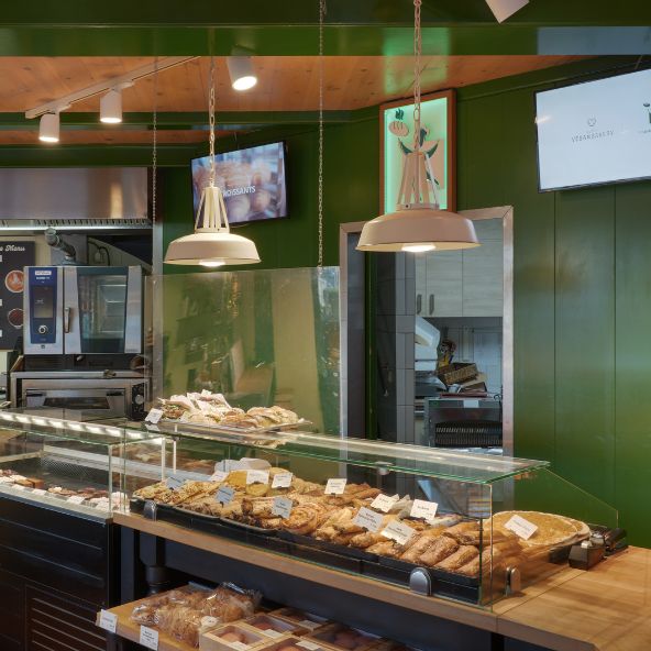 Bekijk onze LED railverlichting in een bakkerij LED railverlichting bakkerij